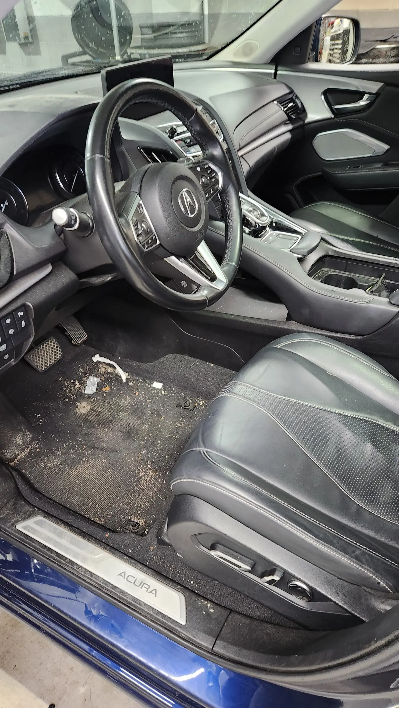 Acura MDX seats before cleaning